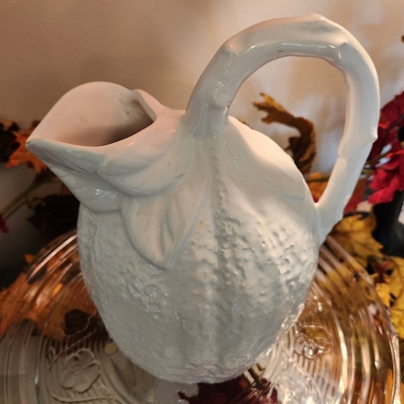Vintage Italian Lemon-Shaped Ceramic Pitcher - Cabbageware Style 🍋🍋 Italy - Picture 2 of 9